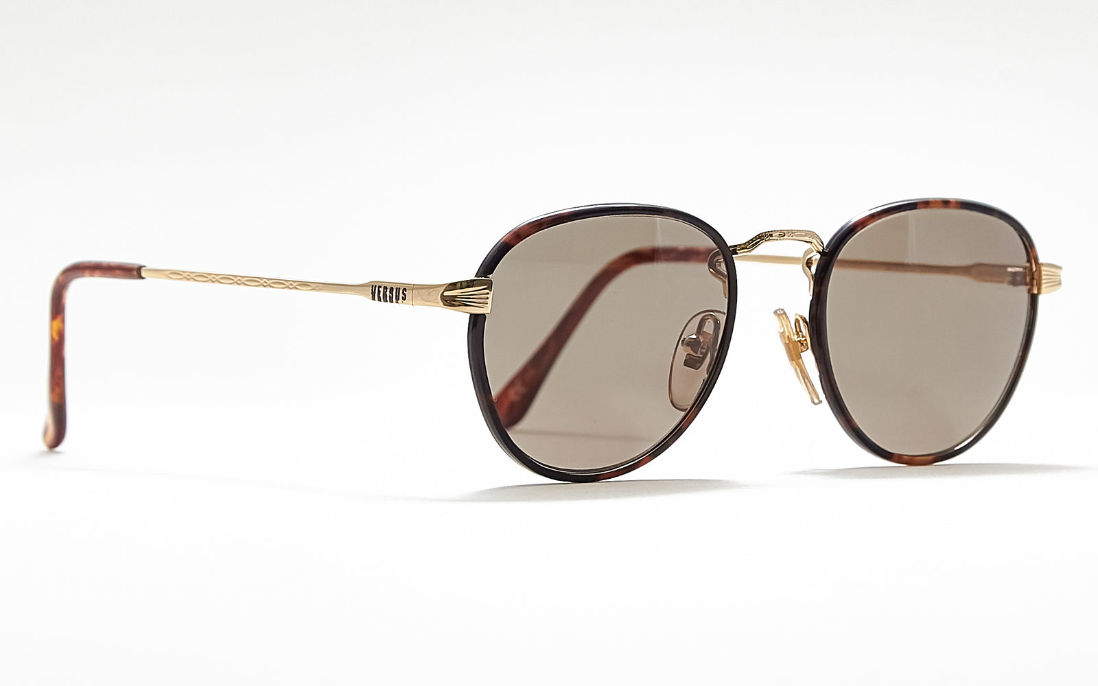 [vintage sunglasses] - BlinkVintage