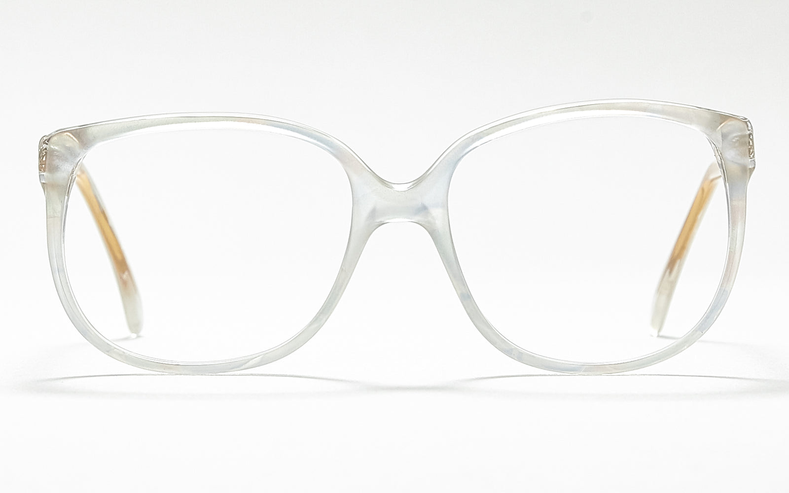 [vintage sunglasses] - BlinkVintage