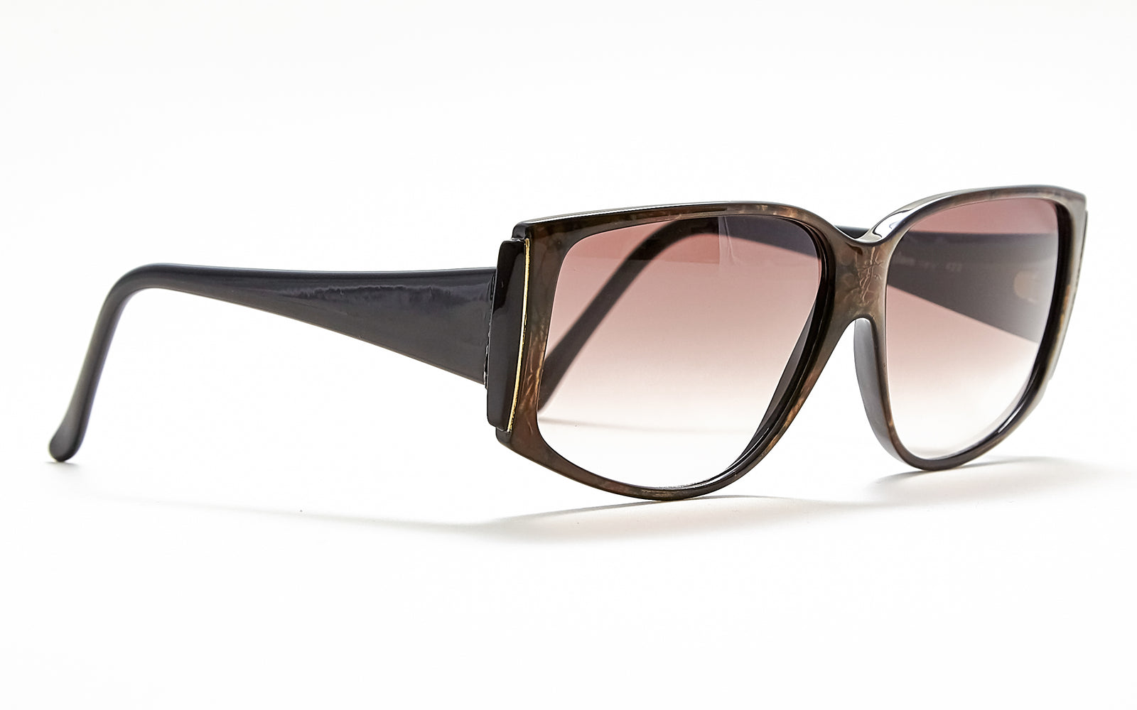 [vintage sunglasses] - BlinkVintage