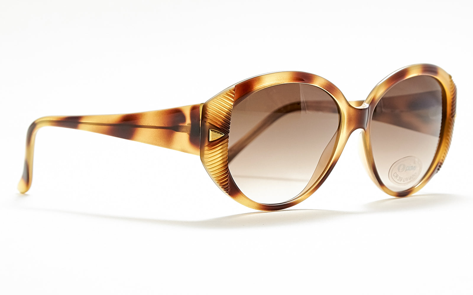 [vintage sunglasses] - BlinkVintage