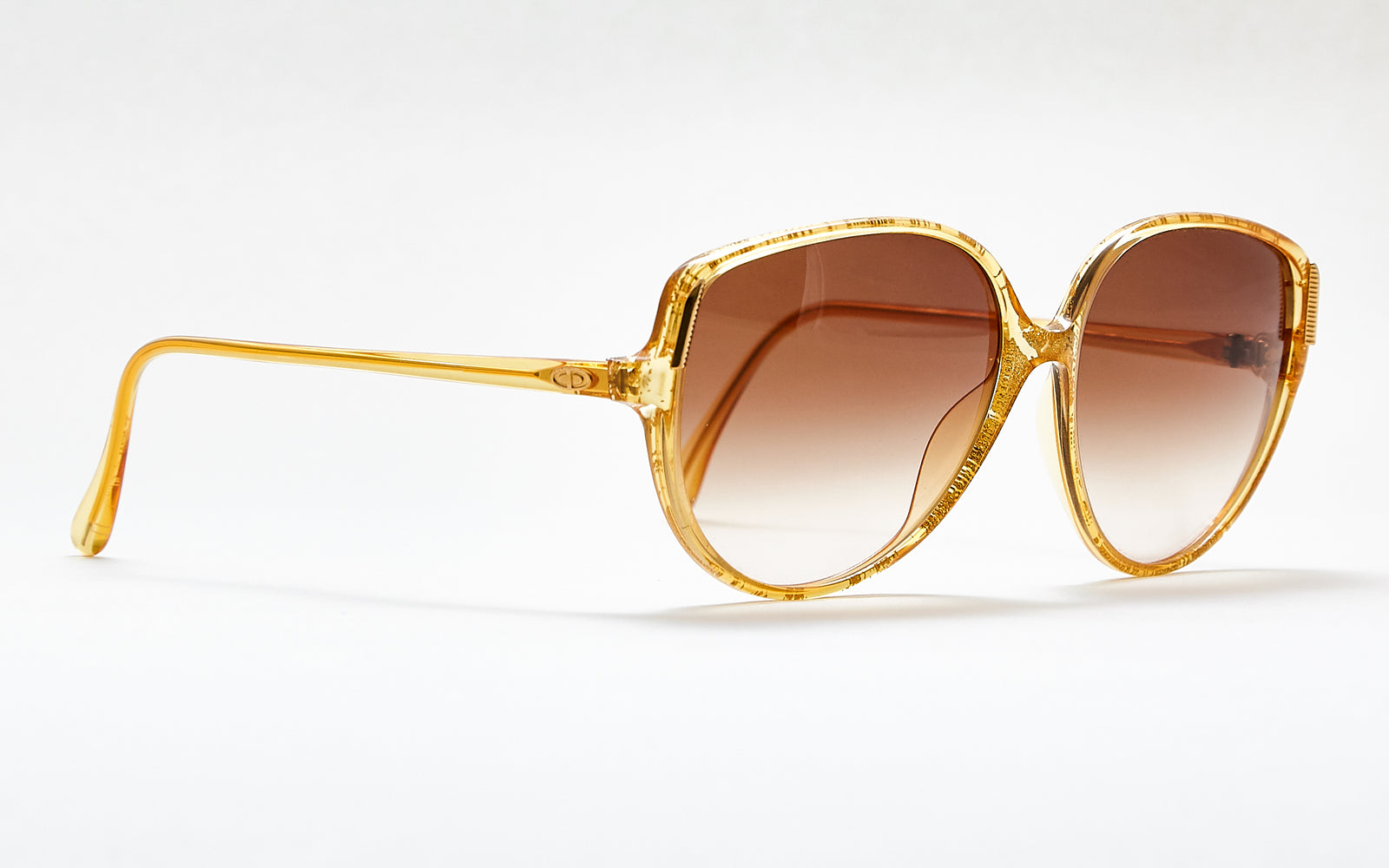 [vintage sunglasses] - BlinkVintage