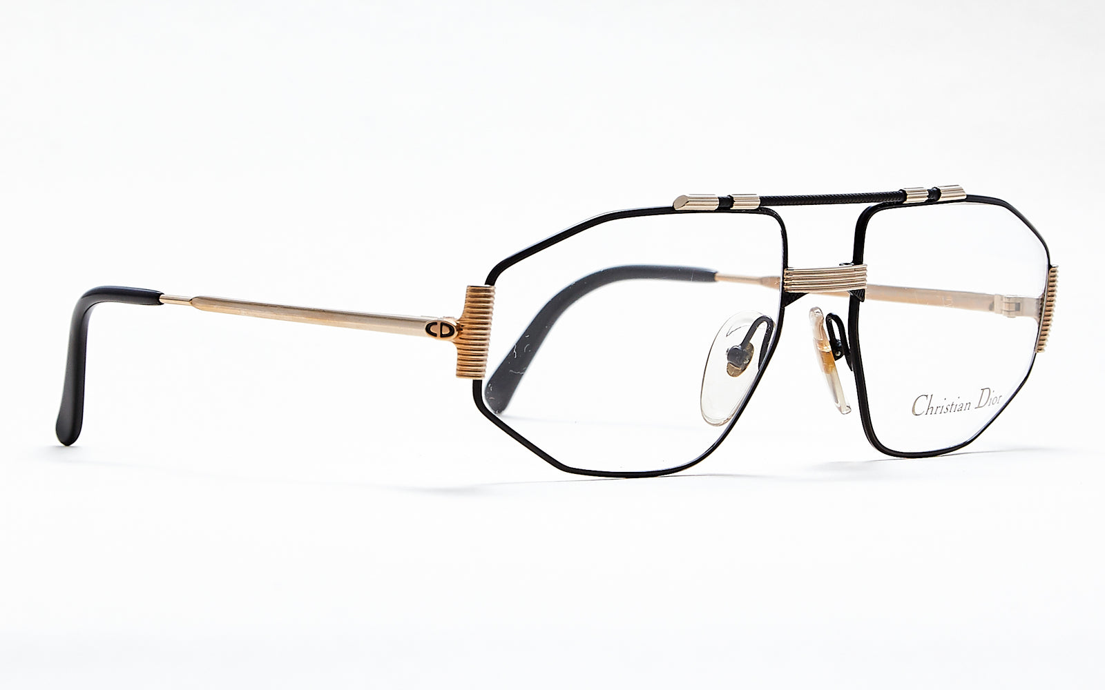 [vintage sunglasses] - BlinkVintage