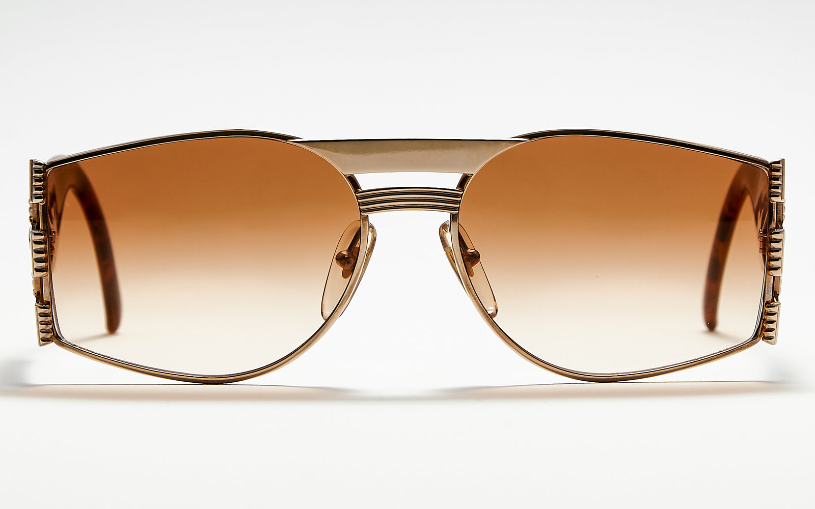 [vintage sunglasses] - BlinkVintage