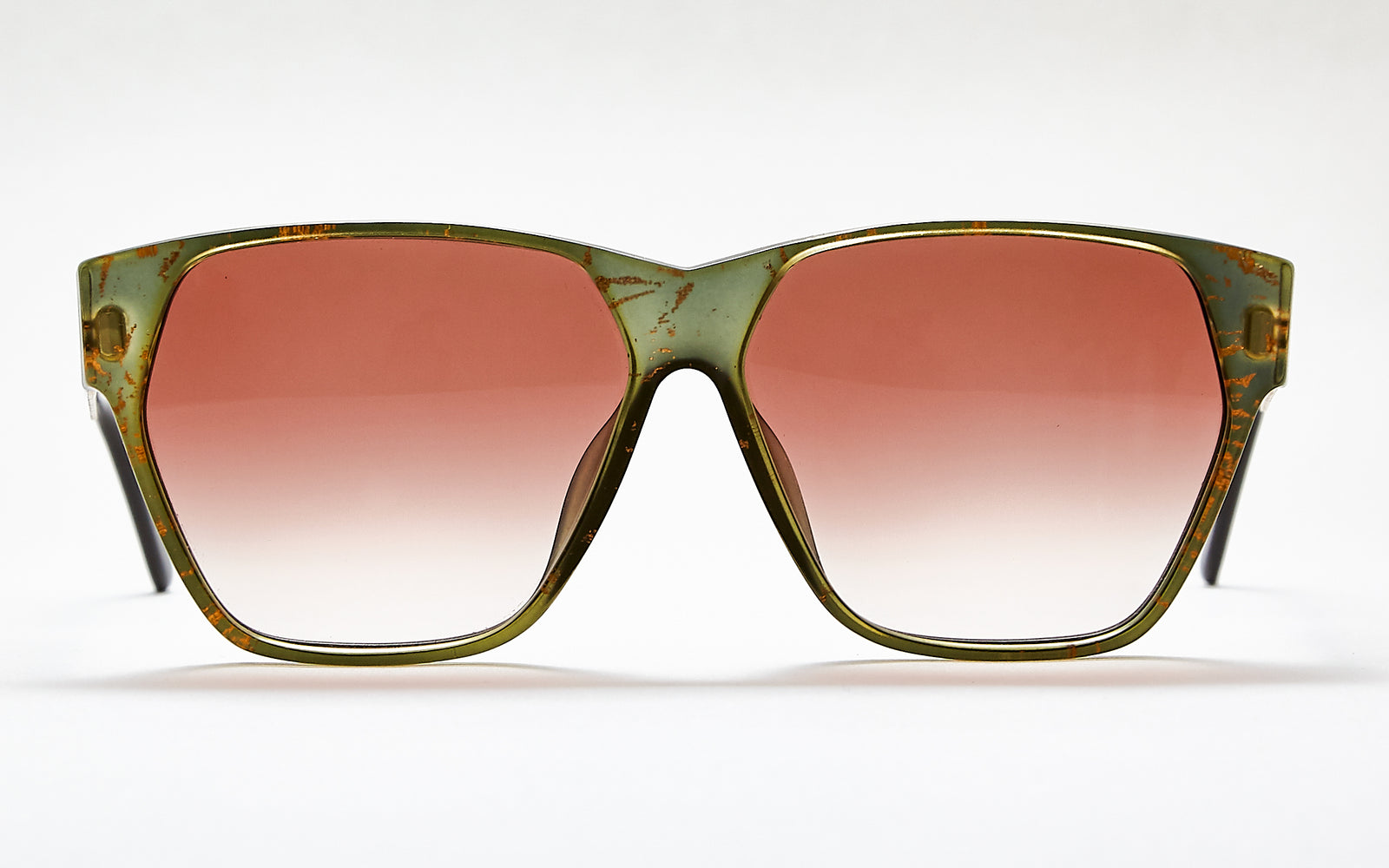 [vintage sunglasses] - BlinkVintage