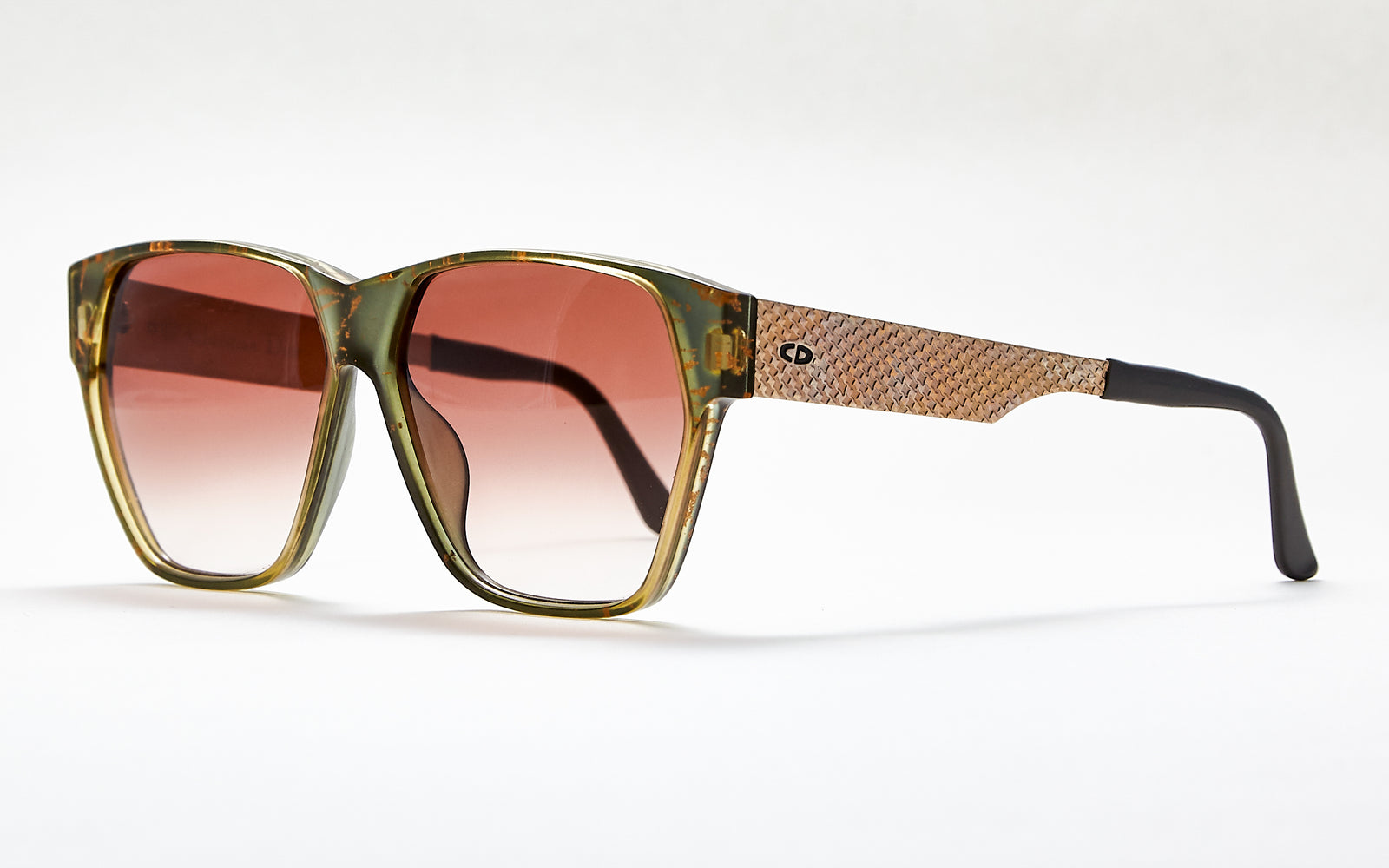 [vintage sunglasses] - BlinkVintage
