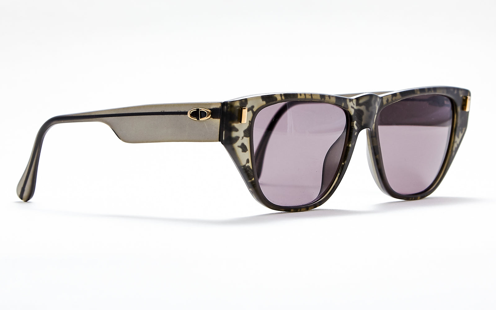 [vintage sunglasses] - BlinkVintage