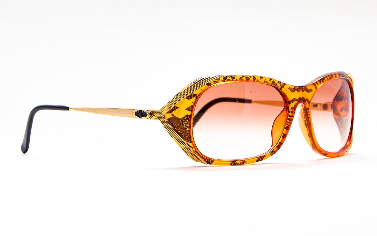 [vintage sunglasses] - BlinkVintage