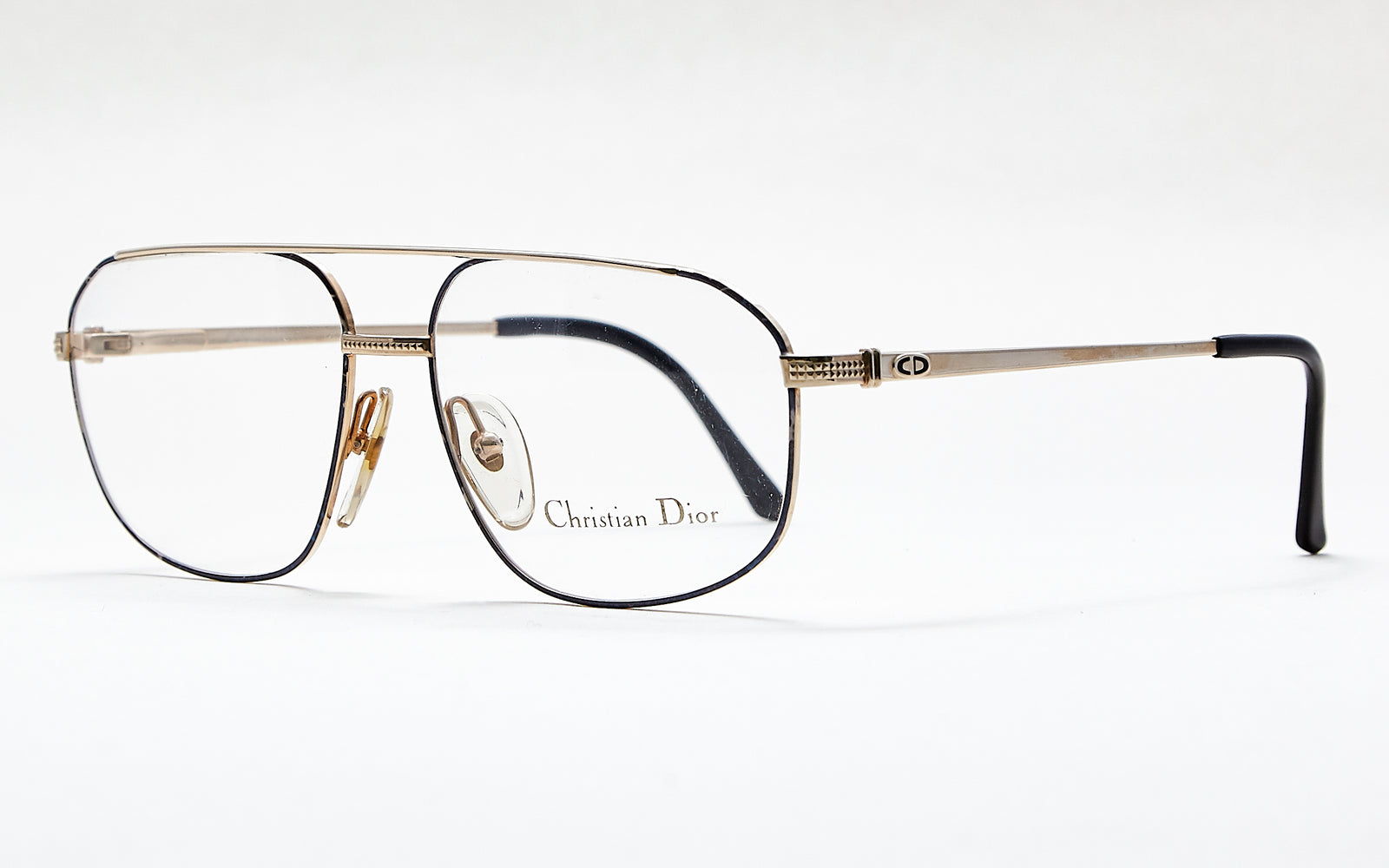 [vintage sunglasses] - BlinkVintage