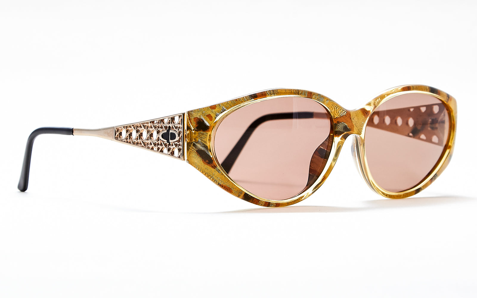 [vintage sunglasses] - BlinkVintage