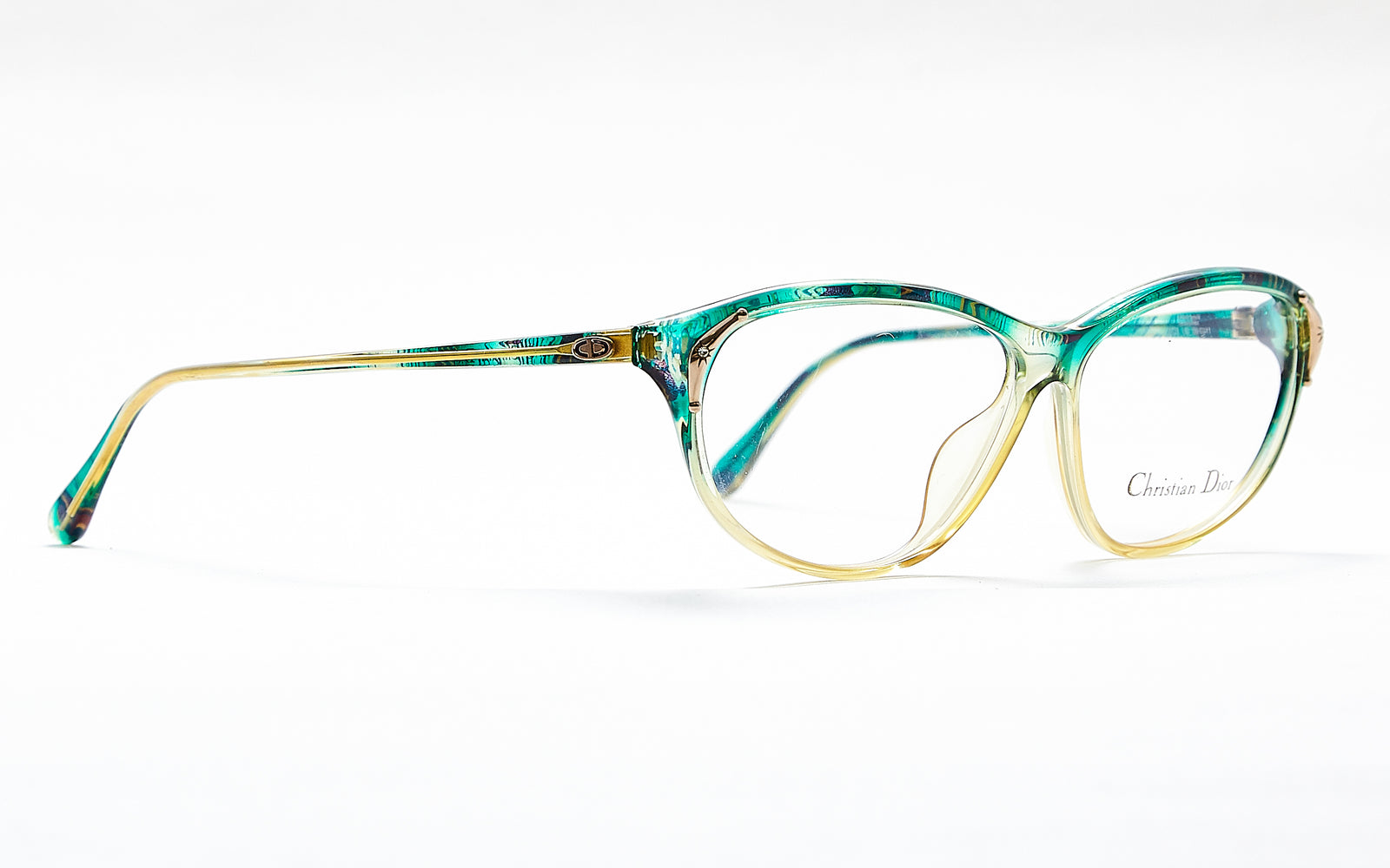 [vintage sunglasses] - BlinkVintage