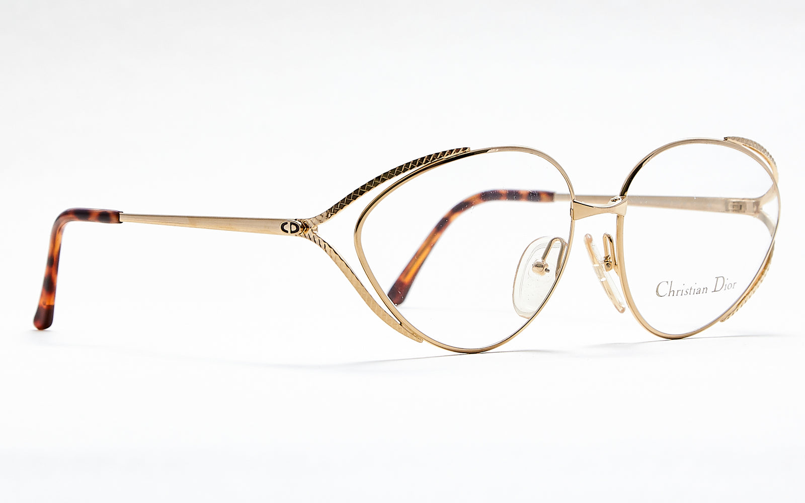 [vintage sunglasses] - BlinkVintage