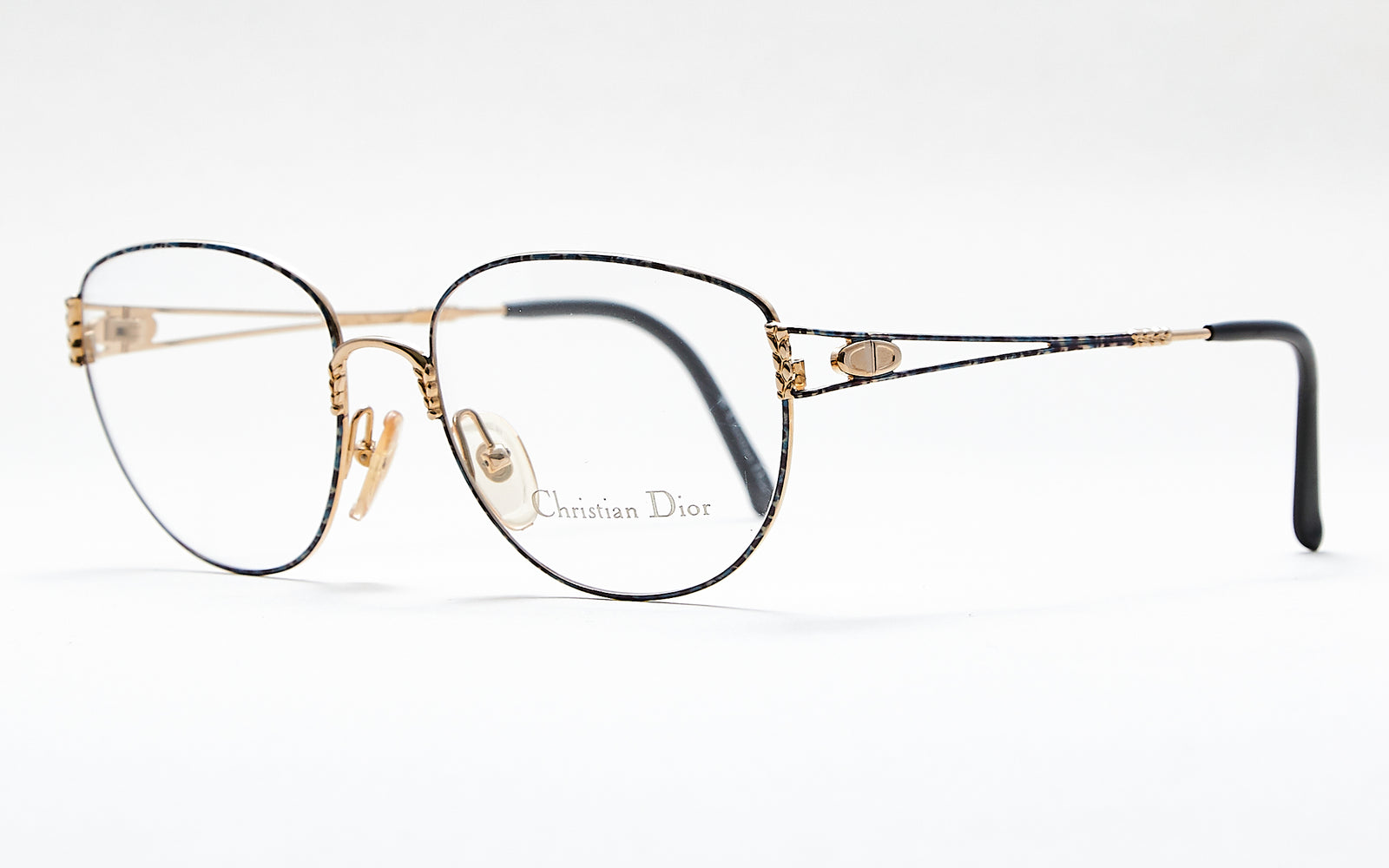[vintage sunglasses] - BlinkVintage