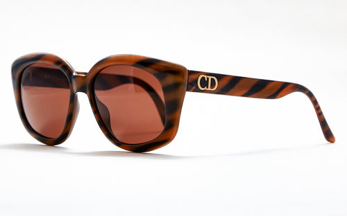 [vintage sunglasses] - BlinkVintage
