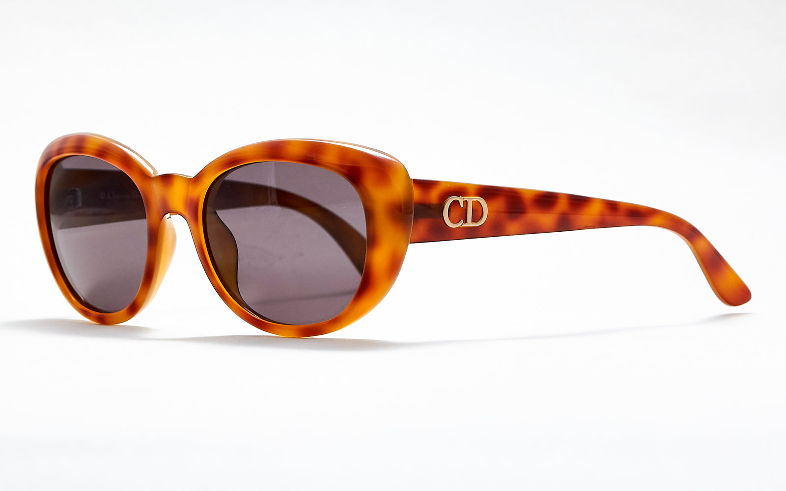 [vintage sunglasses] - BlinkVintage