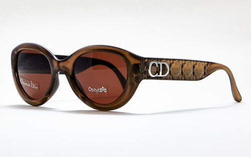 [vintage sunglasses] - BlinkVintage