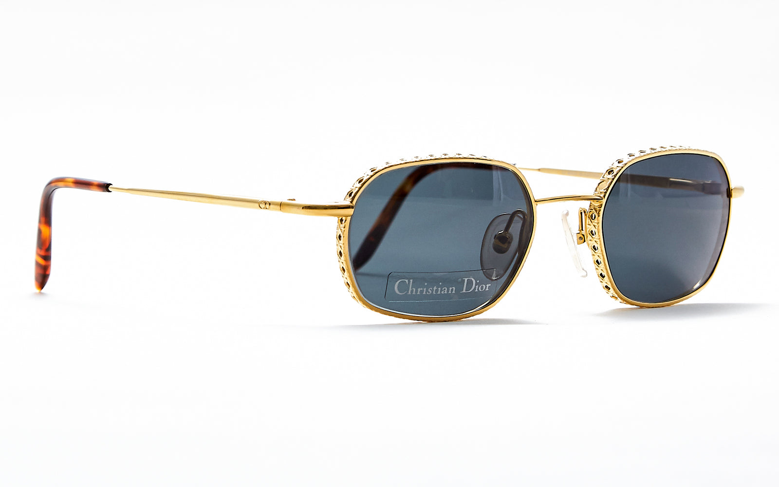 [vintage sunglasses] - BlinkVintage
