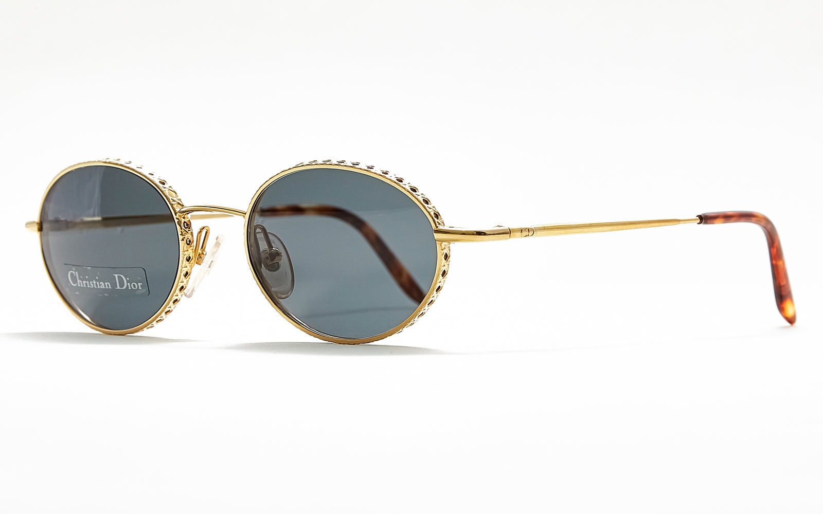 [vintage sunglasses] - BlinkVintage