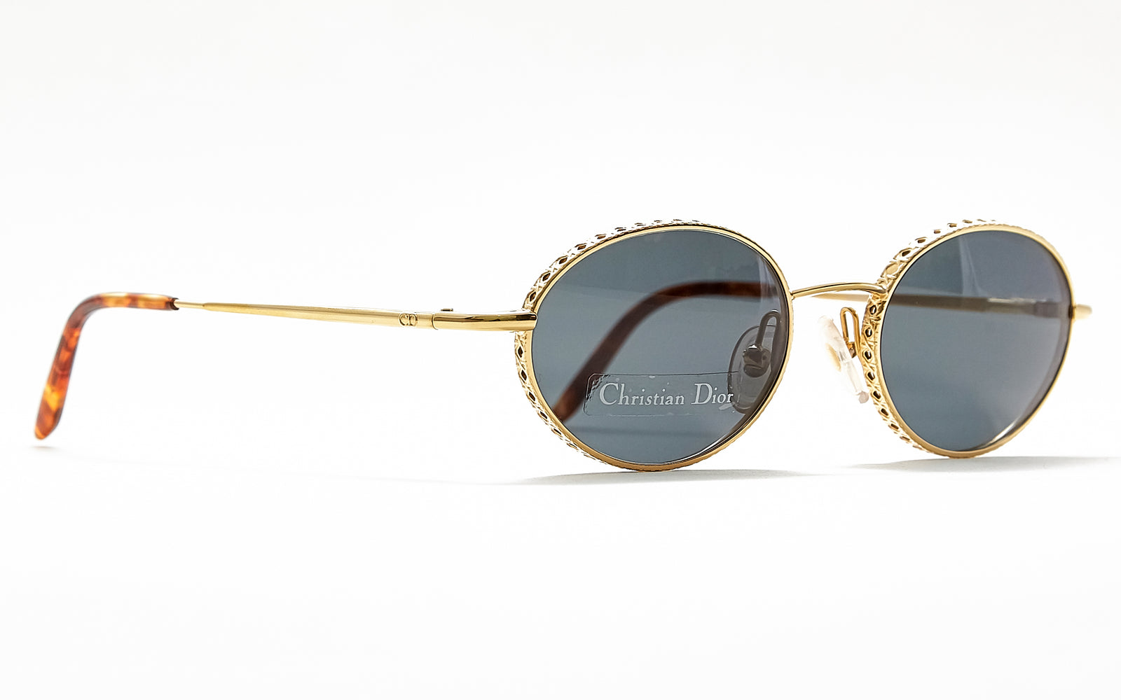 [vintage sunglasses] - BlinkVintage