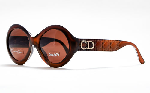 [vintage sunglasses] - BlinkVintage