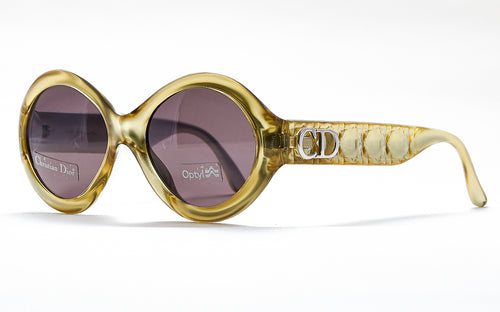 [vintage sunglasses] - BlinkVintage