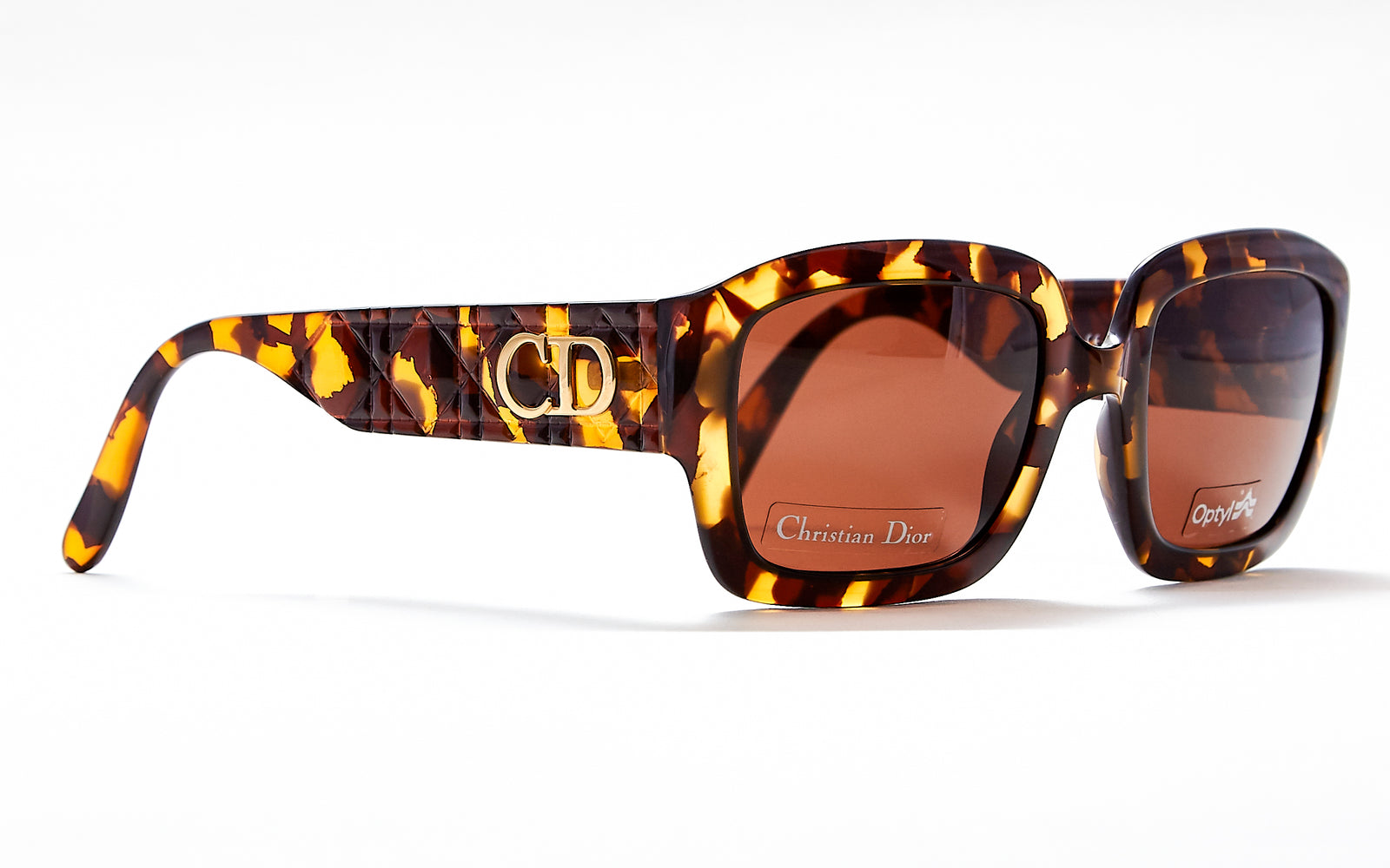 [vintage sunglasses] - BlinkVintage
