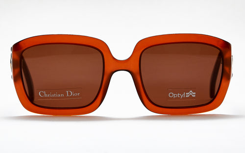 [vintage sunglasses] - BlinkVintage