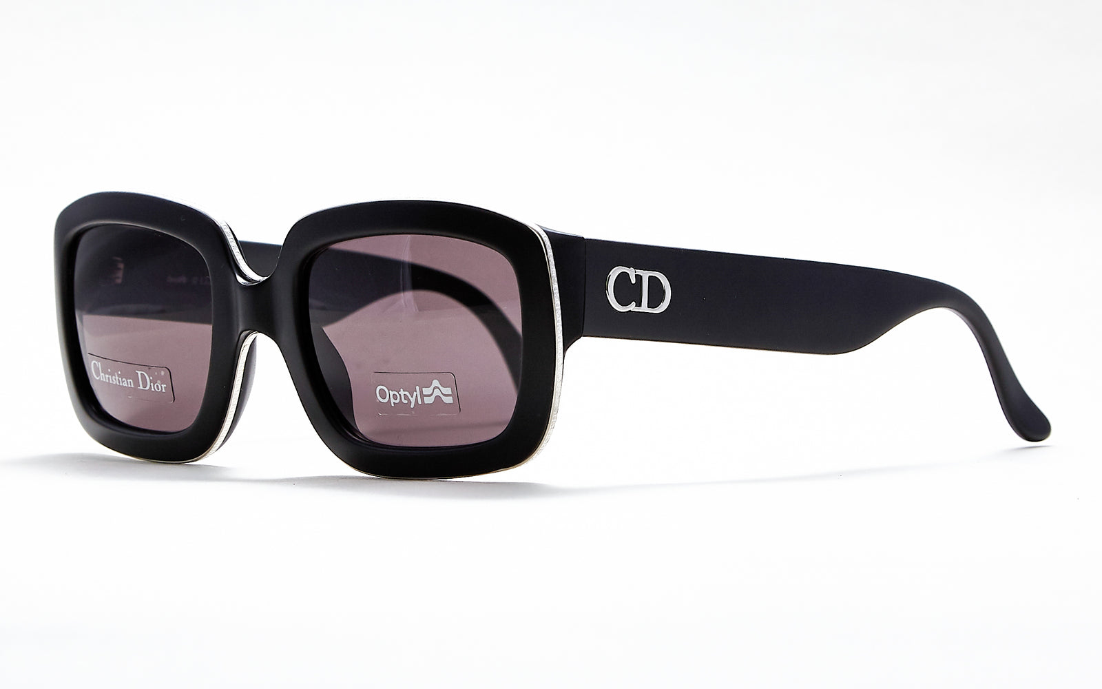 [vintage sunglasses] - BlinkVintage