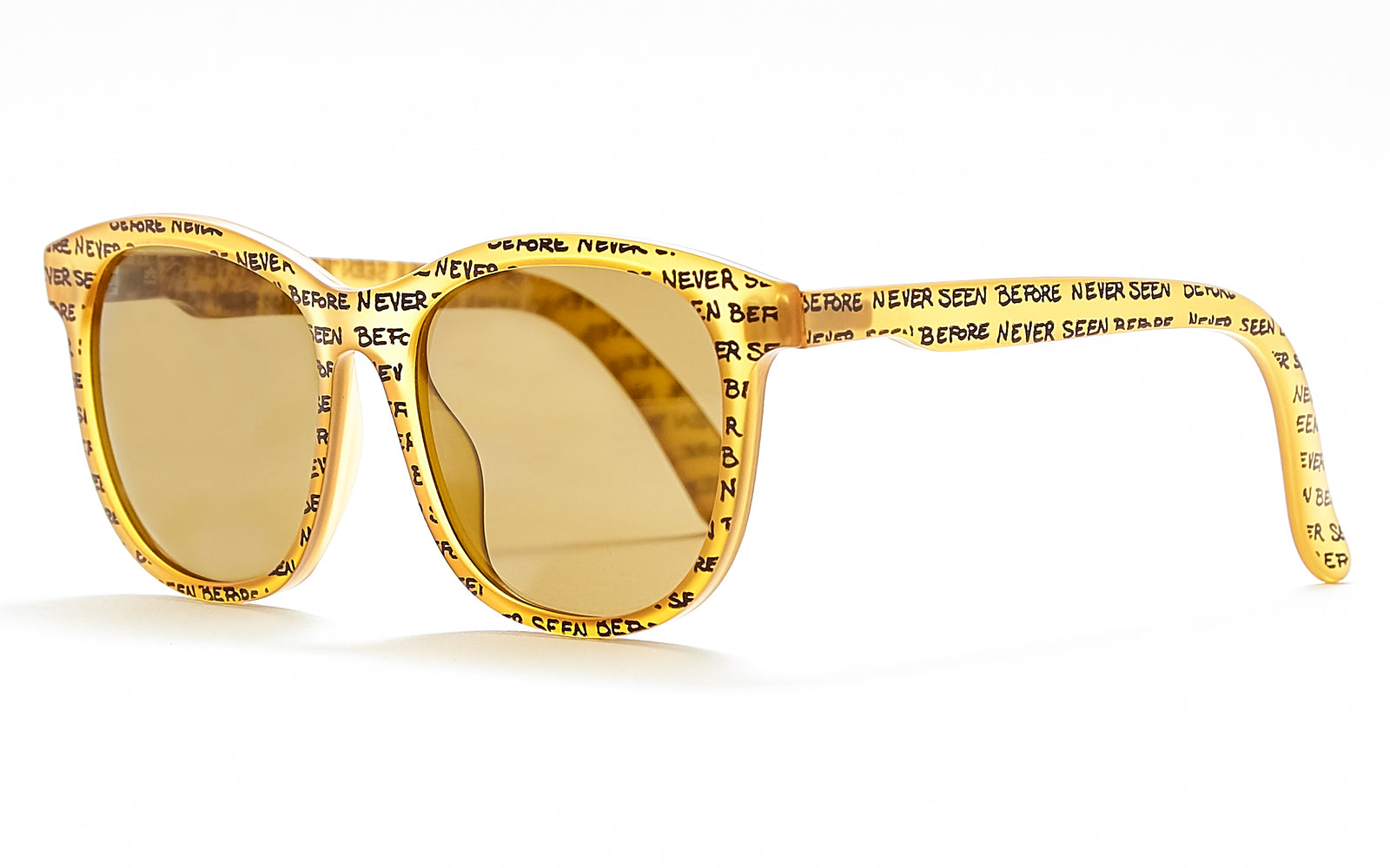 [vintage sunglasses] - BlinkVintage